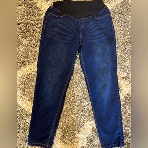 1822 Maternity Jeans
